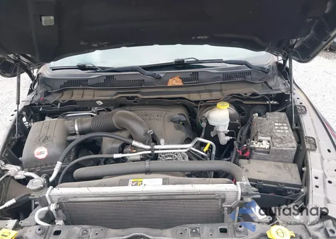 2017 Ram 1500 Laramie 4X4 6'4 Box from USA, damaged, VIN 1C6RR7VT1HS759515